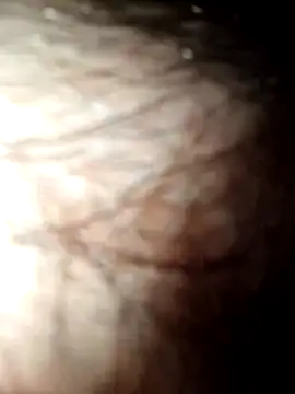 Lezoz  online show from February 21, 2026, 10:55 pm