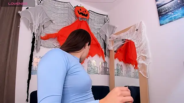 Baby Asshley online show from October 24, 2025, 5:20 pm