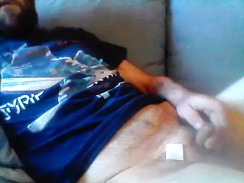 Andre35w online show from December 18, 2025, 1:06 pm