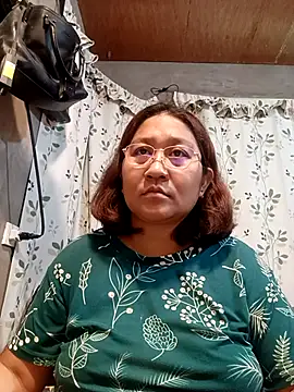 Snapshot of hotchubby88 chatting on October 21, 2025, 12:55 am hotchubby88 online show from October 21, 2025, 12:55 am