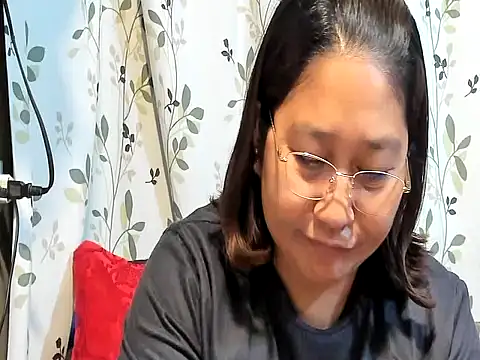 Snapshot of hotchubby88 chatting on November 8, 2025, 12:44 am hotchubby88 online show from November 8, 2025, 12:44 am