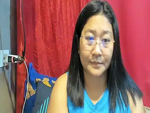 hotchubby88 online show from April 29, 2026, 12:05 am