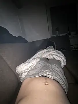 Snapshot of DerechteJunge chatting on March 17, 2026, 10:46 pm DerechteJunge online show from March 17, 2026, 10:46 pm