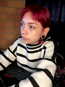 Snapshot of lily_sex-- chatting on September 18, 2025, 9:39 pm lily sex-- online show from September 18, 2025, 9:39 pm