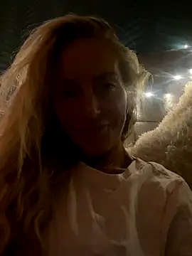 Fiery Blonde LexiX online show from October 22, 2025, 10:31 pm