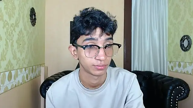 Snapshot of Martin_Linares chatting on March 17, 2025, 1:50 pm Martin Linares online show from March 17, 2025, 1:50 pm