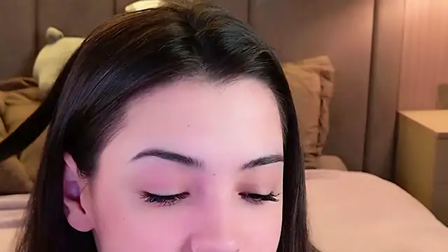 Snapshot of Alice_Deleon chatting on November 8, 2025, 10:48 am Alice Deleon online show from November 8, 2025, 10:48 am