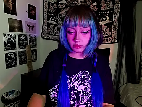 Snapshot of blue_katt chatting on September 10, 2025, 11:38 pm blue katt online show from September 10, 2025, 11:38 pm