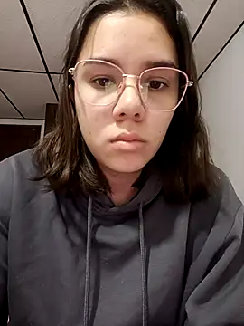 EmmaSulivan online show from January 12, 2026, 10:42 am