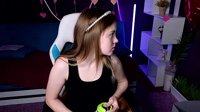 Dyna bae online show from February 16, 2025, 4:09 am