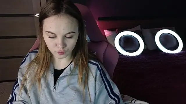 Dyna bae online show from October 8, 2025, 8:12 am