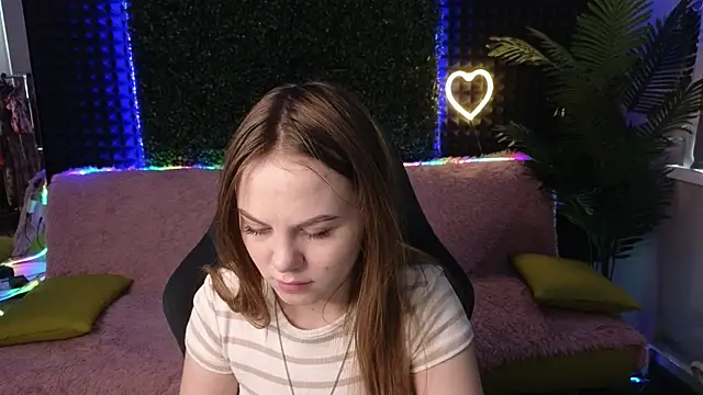 Dyna bae online show from October 15, 2025, 8:03 am