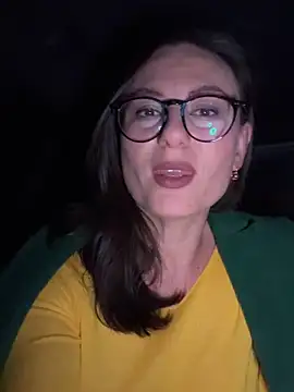 Snapshot of AvaFlowers6 chatting on November 7, 2025, 6:41 pm AvaFlowers6 online show from November 7, 2025, 6:41 pm