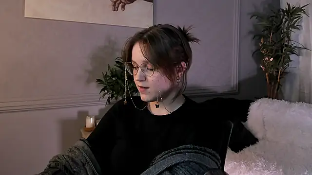 Rada Woods online show from March 12, 2025, 11:42 am