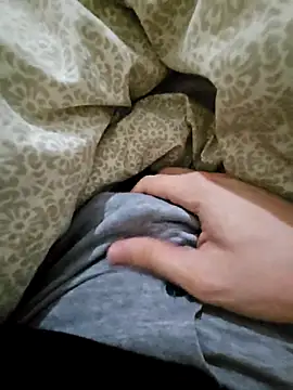 Snapshot of skiciyunis chatting on October 14, 2025, 9:04 pm skiciyunis online show from October 14, 2025, 9:04 pm