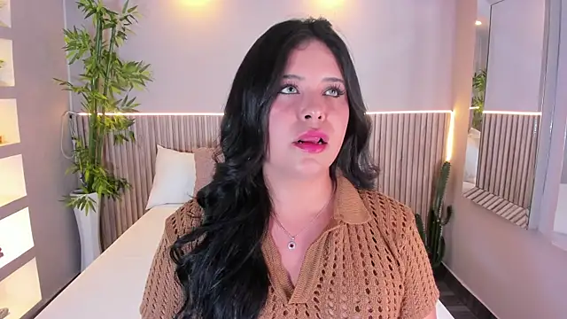 GeorginaReyes online show from February 24, 2026, 10:41 pm