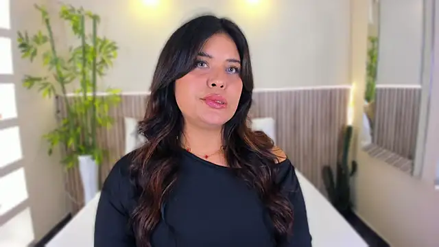 GeorginaReyes online show from July 4, 2026, 10:38 pm