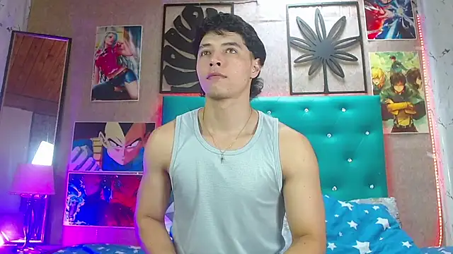 LiamAndrewzz online show from October 20, 2025, 5:35 pm