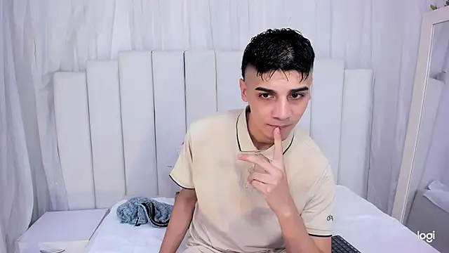 frank jhonsson online show from October 24, 2025, 4:47 pm