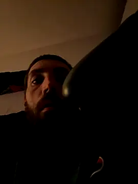 Snapshot of QueenM3 chatting on October 9, 2025, 7:06 am QueenM3 online show from October 9, 2025, 7:06 am