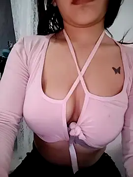 ElaRuil69 online show from May 2, 2026, 3:00 am