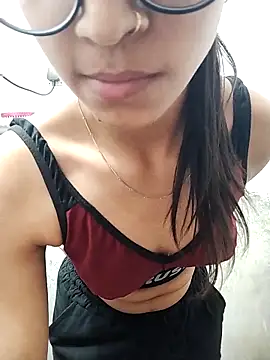 Snapshot of ritika_rao chatting on February 23, 2025, 5:18 pm ritika rao online show from February 23, 2025, 5:18 pm