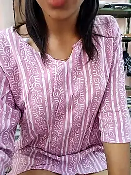 Snapshot of ritika_rao chatting on February 24, 2025, 5:00 am ritika rao online show from February 24, 2025, 5:00 am