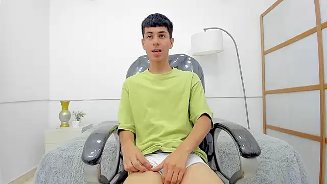 Snapshot of Johann_sex chatting on September 10, 2025, 3:56 pm Johann sex online show from September 10, 2025, 3:56 pm