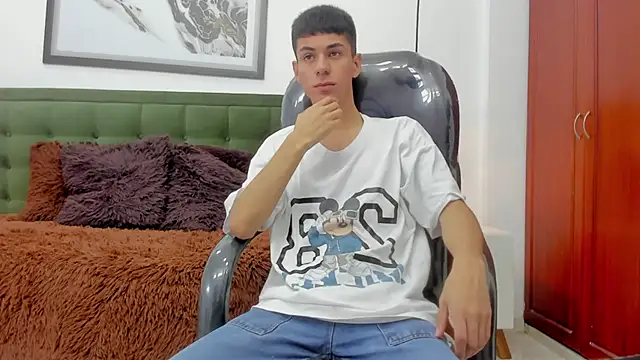 Johann sex online show from January 14, 2026, 5:29 pm