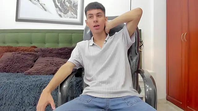 Snapshot of Johann_sex chatting on February 19, 2026, 1:40 pm Johann sex online show from February 19, 2026, 1:40 pm