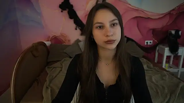 PaigePrado online show from October 31, 2025, 1:45 pm