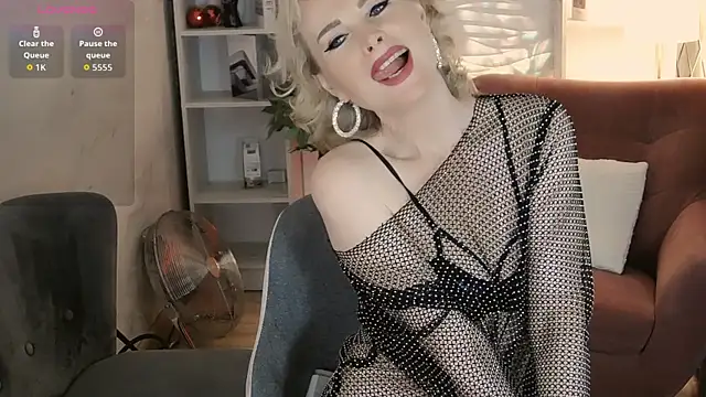 Sandra Kind online show from January 12, 2026, 6:07 am