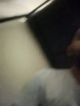 Snapshot of Sottkti chatting on November 8, 2025, 7:12 pm Sottkti online show from November 8, 2025, 7:12 pm