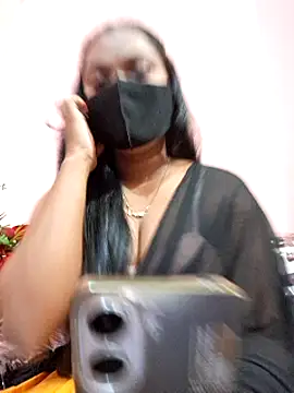 Snapshot of Sweety-2 chatting on March 4, 2025, 7:22 pm Sweety-2 online show from March 4, 2025, 7:22 pm
