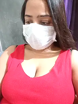 COZY ROZI online show from October 29, 2025, 5:36 pm