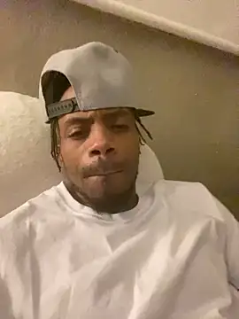 PersianCream77 online show from March 14, 2025, 5:27 am