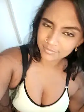 Snapshot of victoria_roussee chatting on March 8, 2025, 9:17 am victoria roussee online show from March 8, 2025, 9:17 am