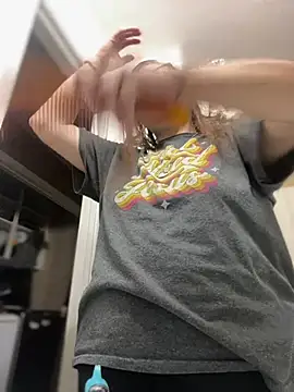 HTXBELLE online show from March 24, 2026, 10:26 pm