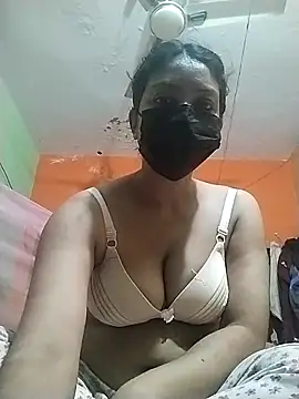 cuteangel9999 online show from March 12, 2025, 6:29 am