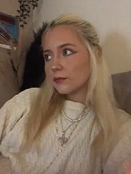 Blondie Sofia Essexbabe online show from October 24, 2025, 11:12 pm