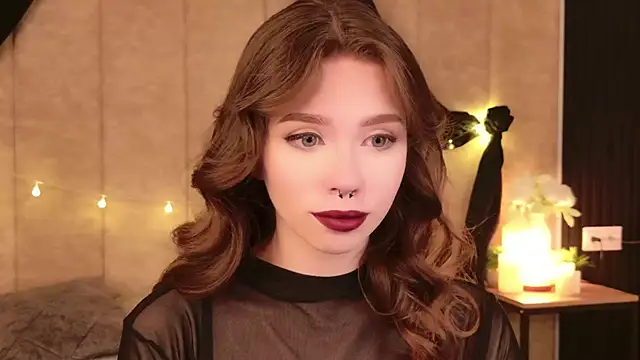 Snapshot of Sierra_Fane chatting on October 9, 2025, 6:00 am Sierra Fane online show from October 9, 2025, 6:00 am