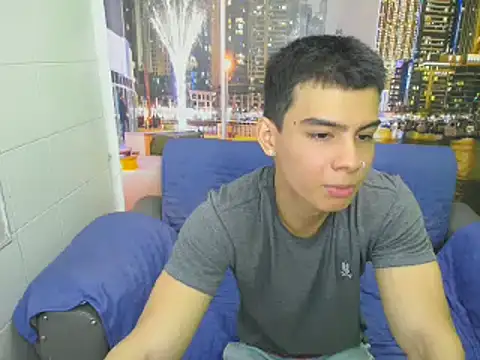 seigfried0 online show from February 18, 2025, 6:37 pm