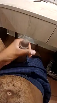 Thomashick002 online show from February 27, 2025, 7:26 pm