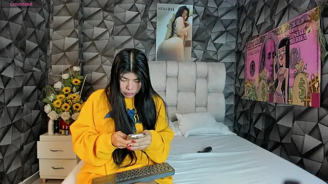 Snapshot of brihana_king chatting on October 2, 2025, 11:39 am brihana king online show from October 2, 2025, 11:39 am