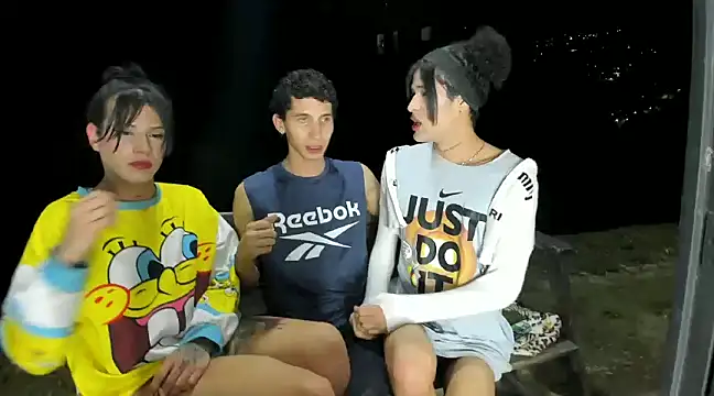 Snapshot of sofii_juanita_nice chatting on February 21, 2025, 2:28 am sofii juanita nice online show from February 21, 2025, 2:28 am