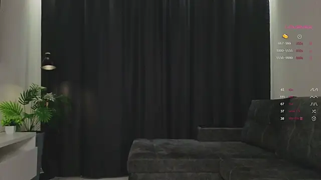 Nerdy Amy online show from September 30, 2025, 3:39 pm