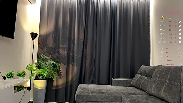 Nerdy Amy online show from October 21, 2025, 4:08 pm