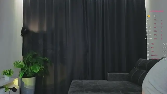 Nerdy Amy online show from October 29, 2025, 4:20 pm