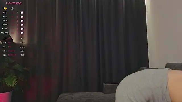 Nerdy Amy online show from November 8, 2025, 4:07 pm