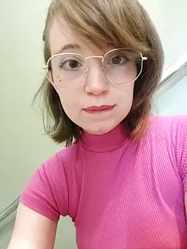 Elise Nyx online show from June 20, 2026, 1:25 pm